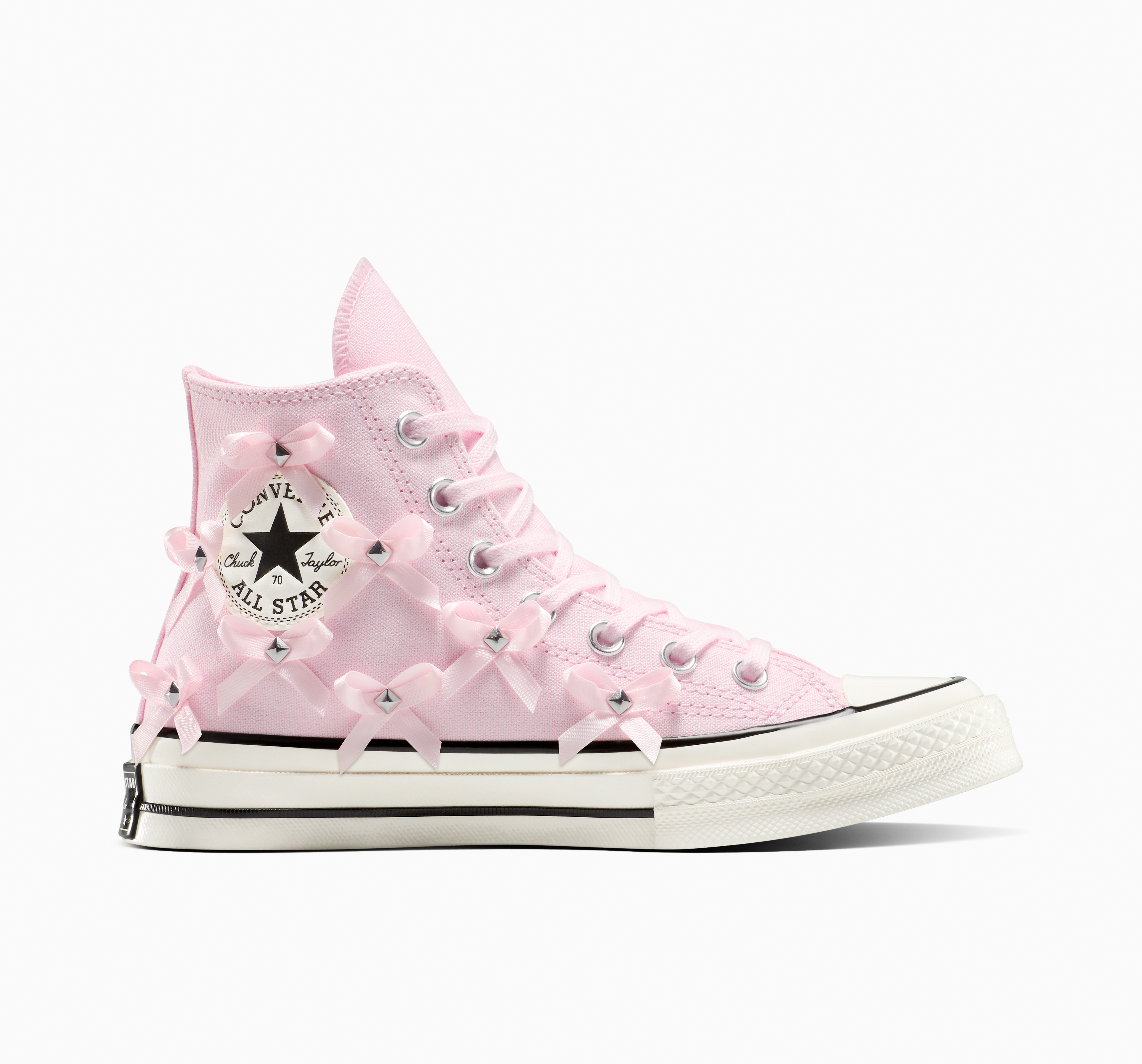 Chuck 70 Bows & Studs